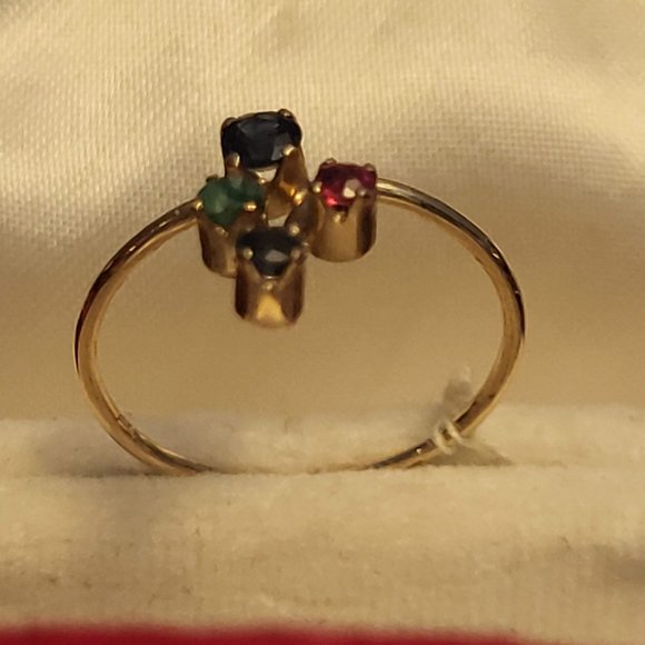 9K Gold Ring with gemstones - Picture 4 of 9